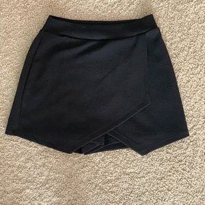 Black Envelope Skort